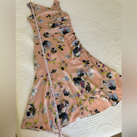 Rachel Roy.Orchid Dress Pink floral. Size 6. - Picture 8 of 16